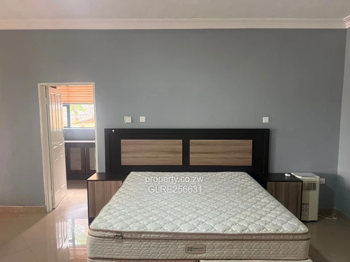 Modern 6-Bed Borrowdale Home with Borehole & Solar