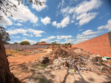 Stands & Residential Land