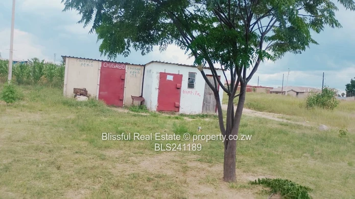 Glen Norah Shop Stand For Sale
