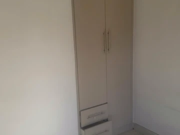 2 Bedroom Flat & Apartment