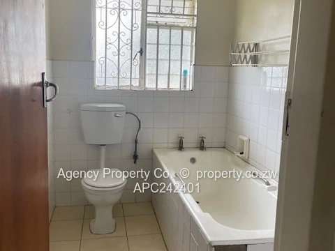 New On The Market -Secure Unit - Ideal Investment (Sole Mandate)