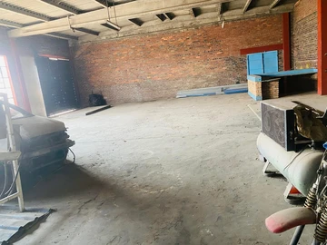 Warehouse & Factory