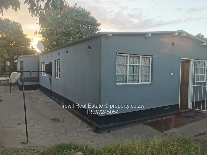 Highfield Western Triangle Rental (Sole Mandate)