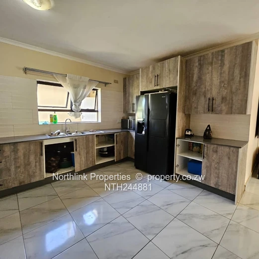 Garden Flat For Sale 