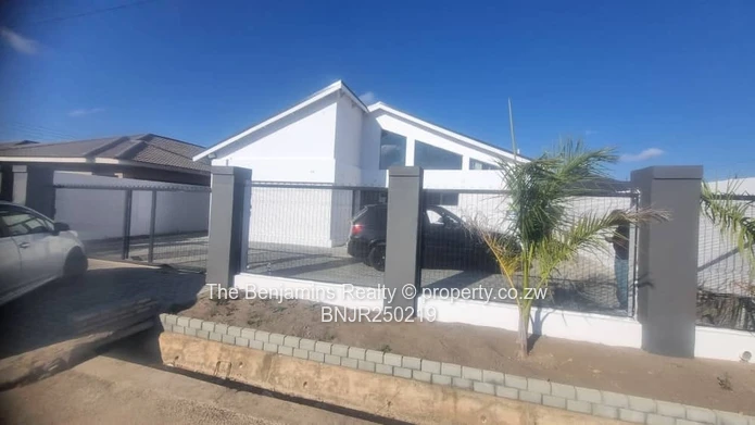 Neat Mabvazuva House