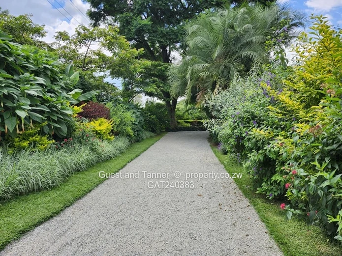 Exclusive Mandara Estate Living on 12,000m² of Prime Land