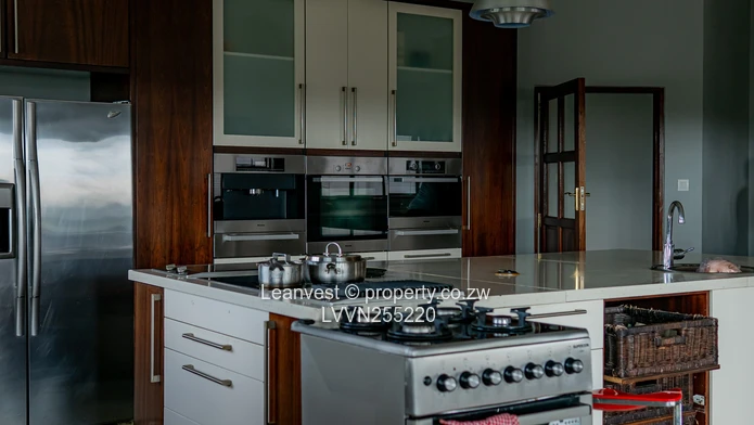 Glen Lorne Folyjon House For Sale 