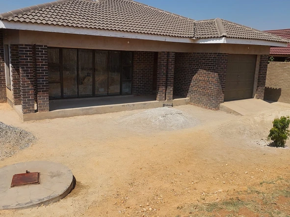 Incomplete house for Sale