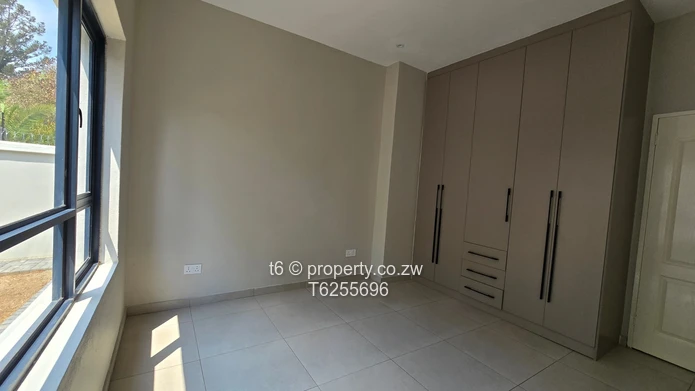 Beautiful Brand New 2 Bed Garden Apartment