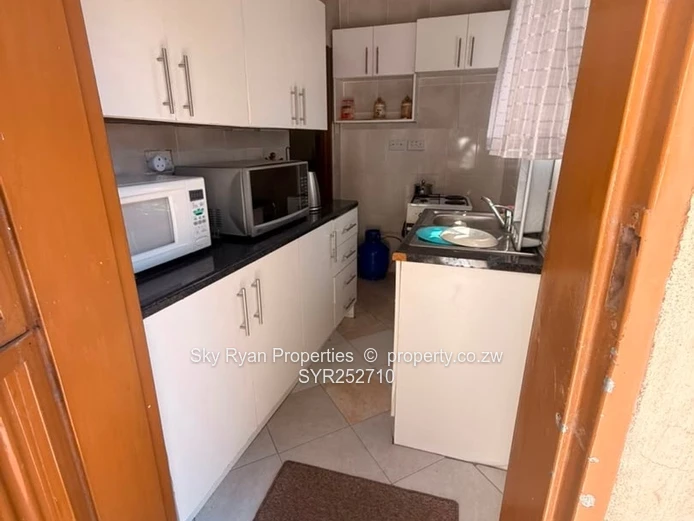 Monavae House To Let 