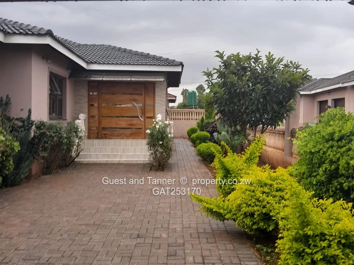 Spacious 4-Bedroom Home for Rent – Tynwald, Harare