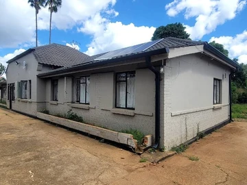 Commercial & Industrial Land