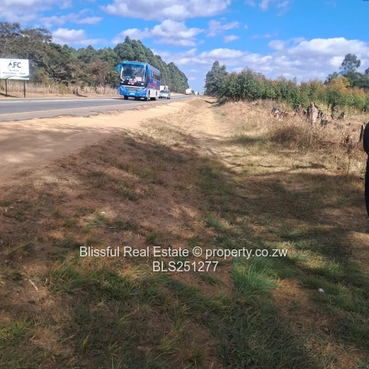 PRIME 2000m² SERVICE STATION STAND - HARARE-MUTARE Highway 