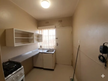 Flat & Apartment