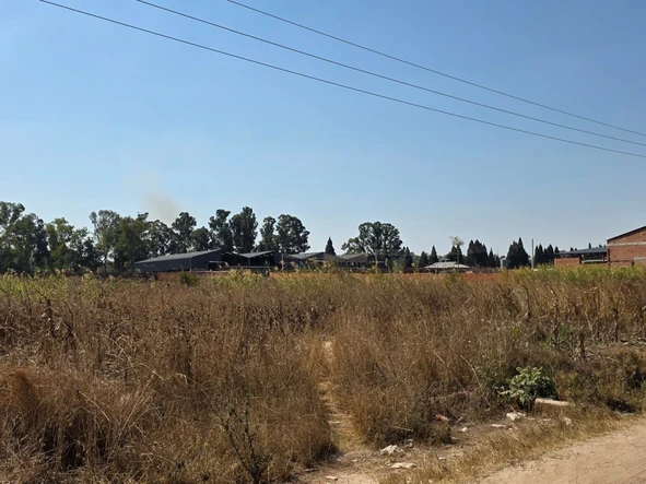 Commercial & Industrial Land