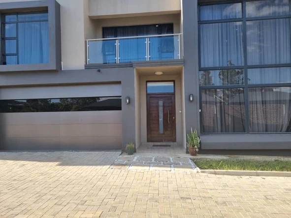 4 Bedroom Townhouse Complex