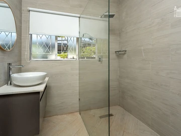 2 Bedroom Garden Flat