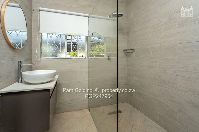 Spacious and Private 2 Bedroom Garden Flat (Sole Mandate)
