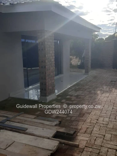 2 bedroomed wing for rent in Beatrice