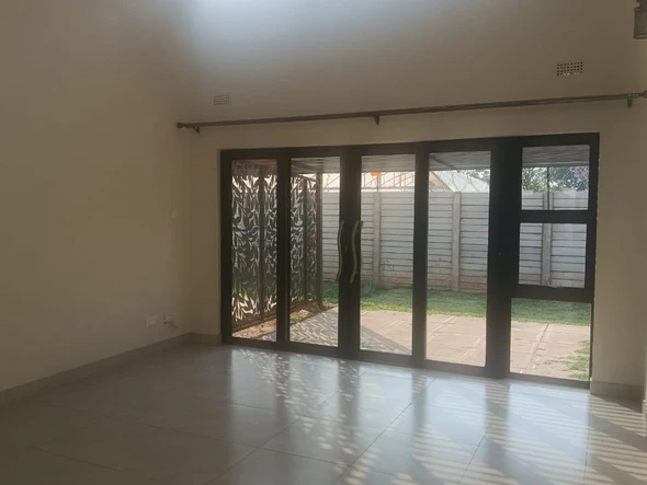 2 Bedroom Garden Flat