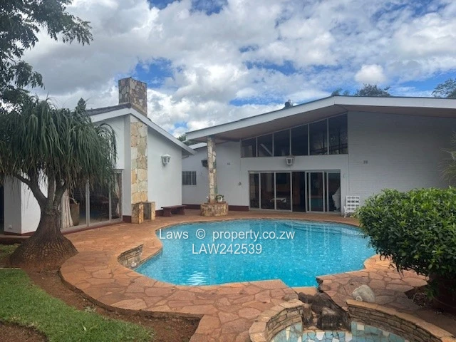 Commercial property don't miss it!