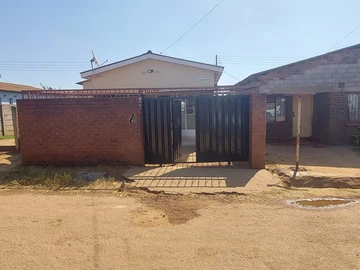 2 Bedroom House