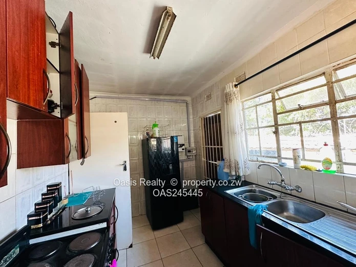 Neat House For Rent In Highfields Main Street