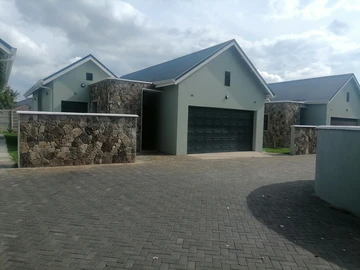 3 Bedroom Garden Flat