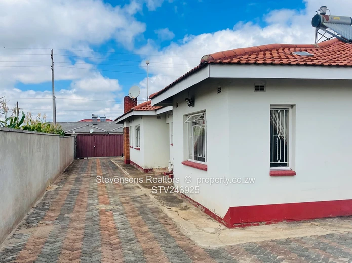 Secure Four Bedroom Family Cluster Home For Rent.  (Sole Mandate)