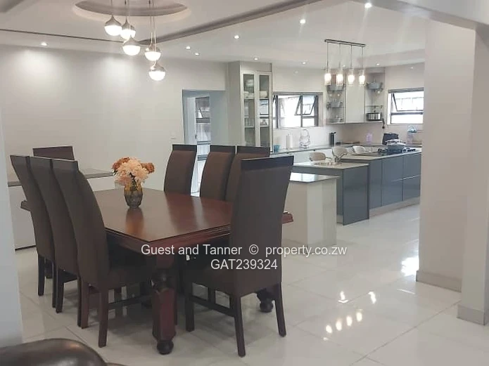 Luxurious 5-Bedroom House in Sandton Phase 1  with Clean Title