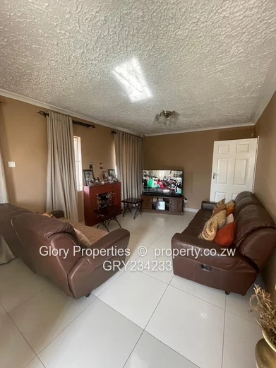 Beautiful Compact Msasa Park House to Let