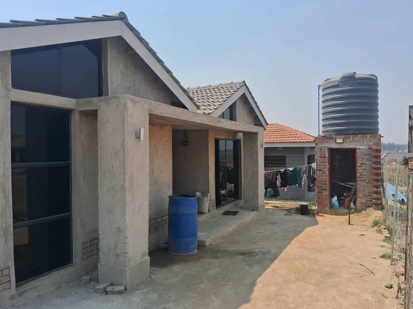 2 Bedroom House