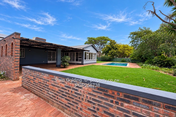 Renovated - 4 Bedroom Home - Greendale North