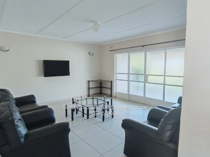 Selbourne Park | BULAWAYO Modern Family Home – Corner Stand