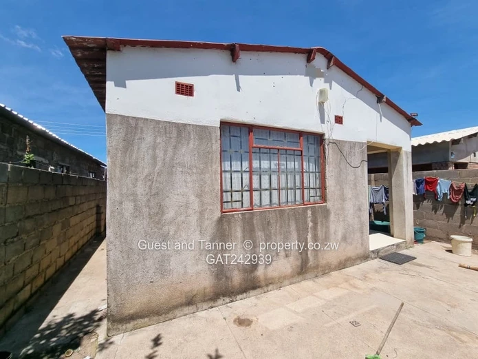 3 BR House in Cowdray Park, Bulawayo