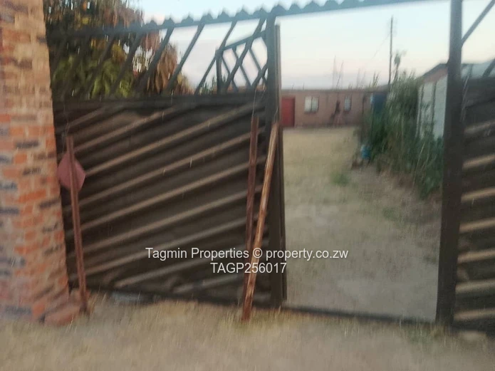 Granny Snake park phase 4 stand for sale 