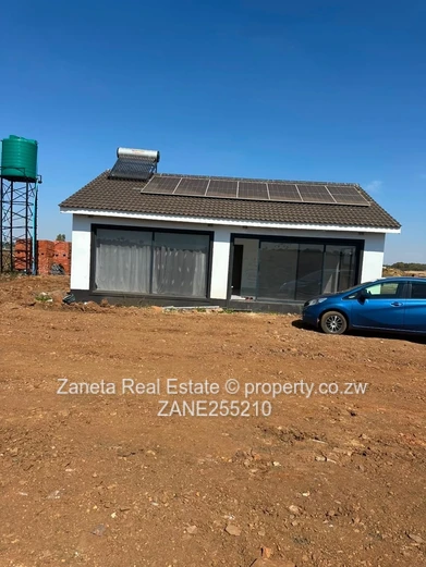 Pomona city stand with 2 bed cottage for sale