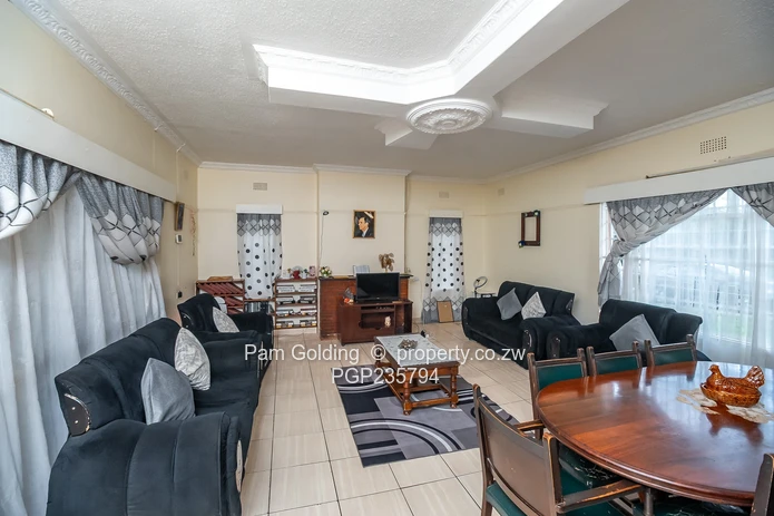 Avondale West | 1,344sqm | Excellent Redevelopment Opportunity (Sole Mandate)