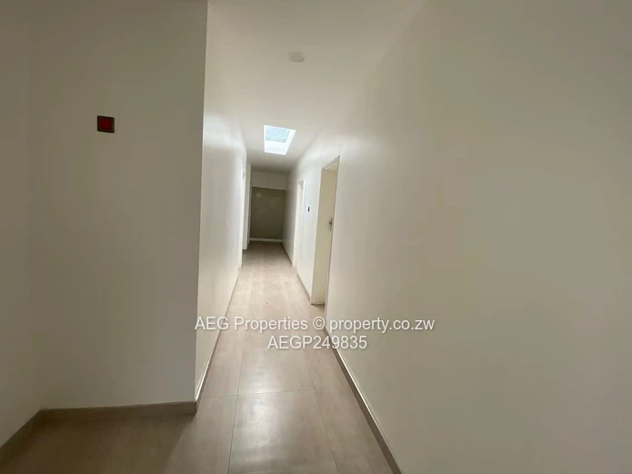 4  Bed Townhouse To Rent 