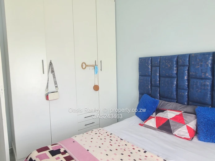 Massive 6 bedroomed home for sale