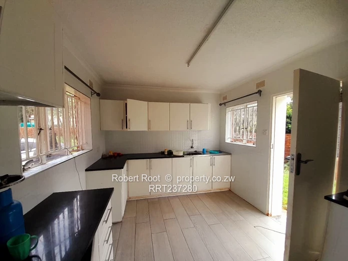  3 bedroom house for rent in Westgate 