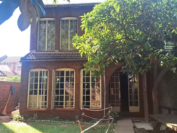 2 Bedroom Garden Flat