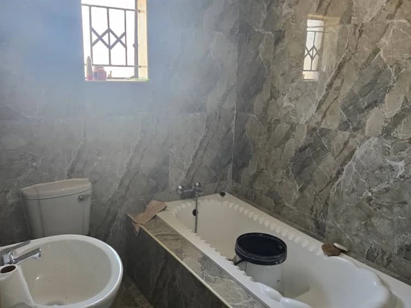 Farm & Agricultural Land