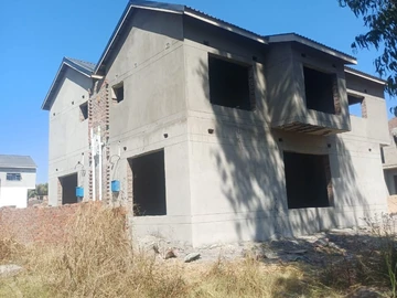 3 Bedroom Flat & Apartment