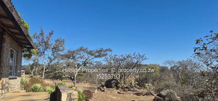 House of stones for sale  (Sole Mandate)