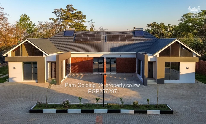 Ready To Move In 3 Bed Townhouse