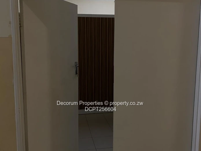 Eastlea 900m² Office — Borehole, Partitioned Interiors (Sole Mandate)
