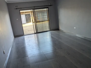 3 Bedroom Garden Flat