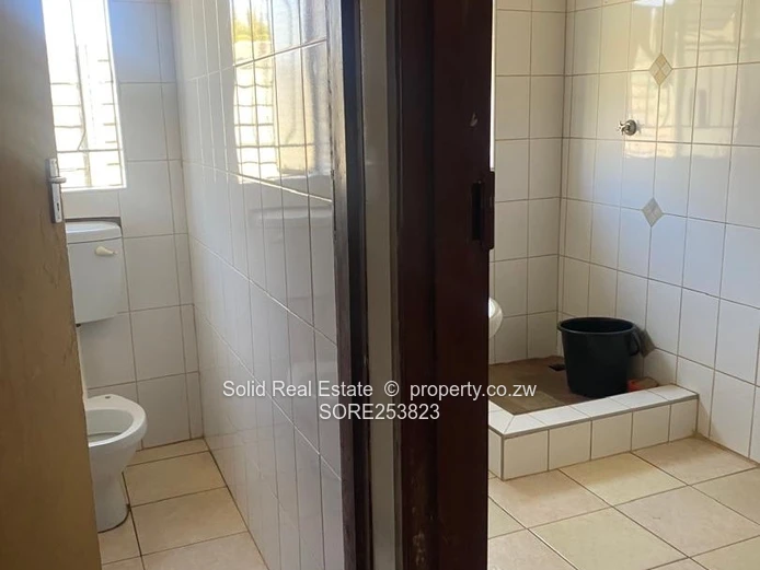 Tynwald-Lenana Park property for letting