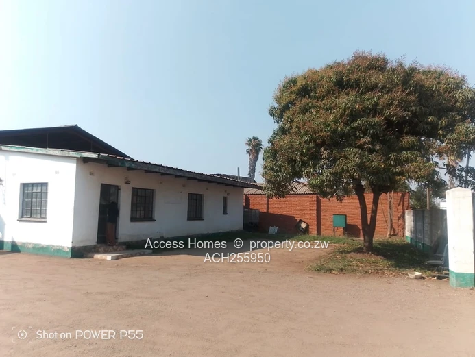 Commercial Property for rent  in Prospect Industrial  Park Waterfalls 